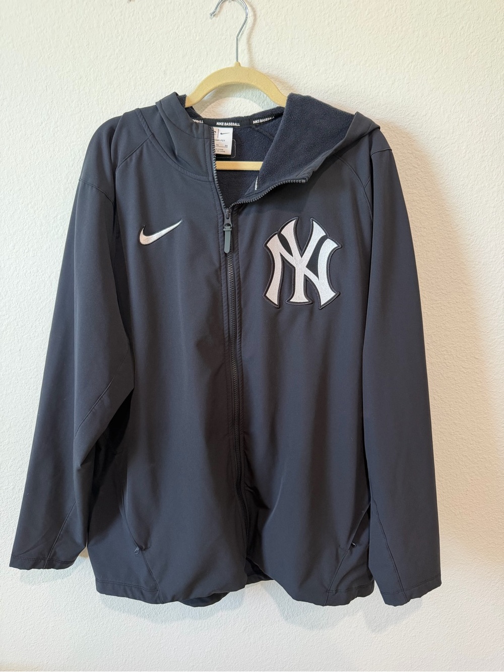 Nike Men’s Navy New York Yankees Performance Jacket